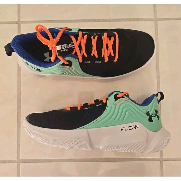 Under Armour Flow FUTR x2 Men’s 9.5 Sneakers Women\'s 11 NEW main image 6